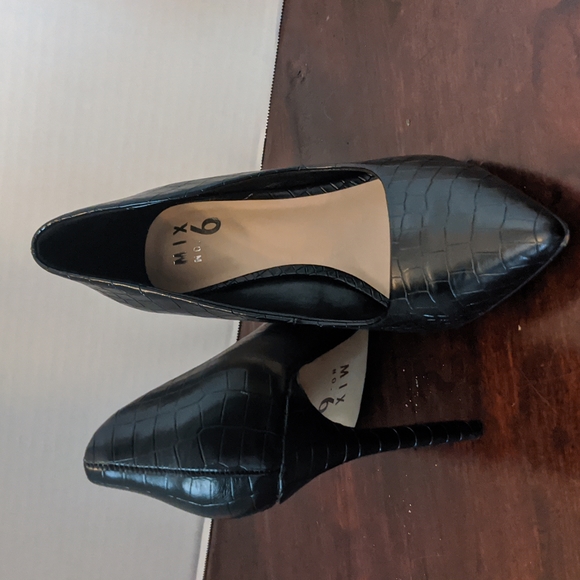 Mix No. 6 black animal skin print heels - Picture 2 of 5